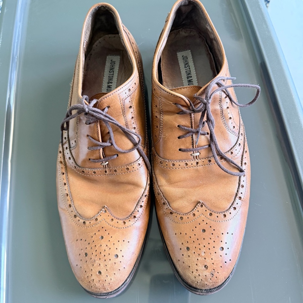 Johnston & Murphy Light Brown Leather Oxfords